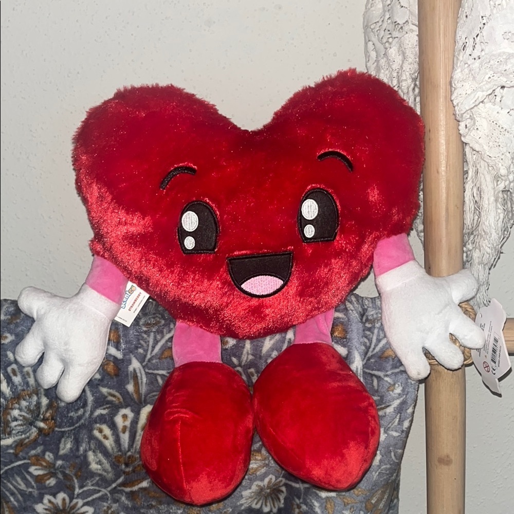 NWT Red Heart Strawberry Scentco Plush Toy